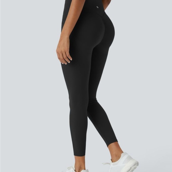 HALARA UltraSculpt Black Leggings - Picture 4 of 7